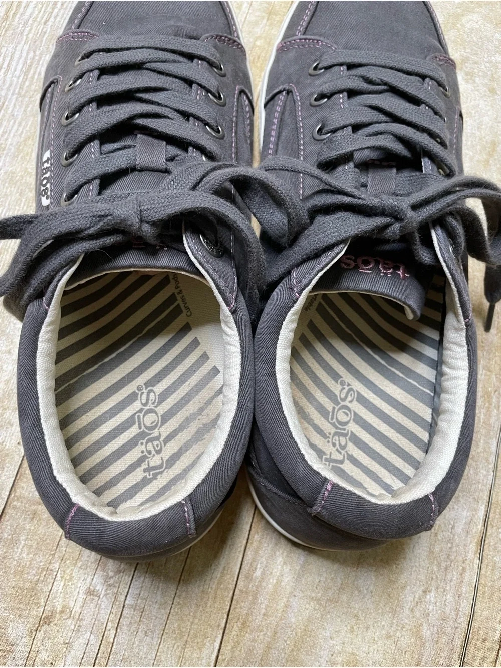 Taos Footwear taos moc